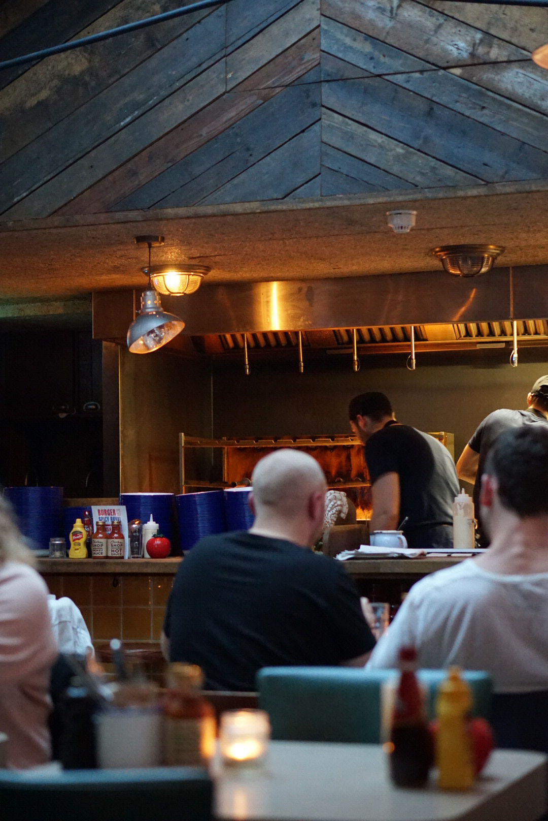 DIRTY BURGER | ST JOHN'S WOOD | INTERIOR | SOHO HOUSE | WE LOVE FOOD, IT'S ALL WE EAT2