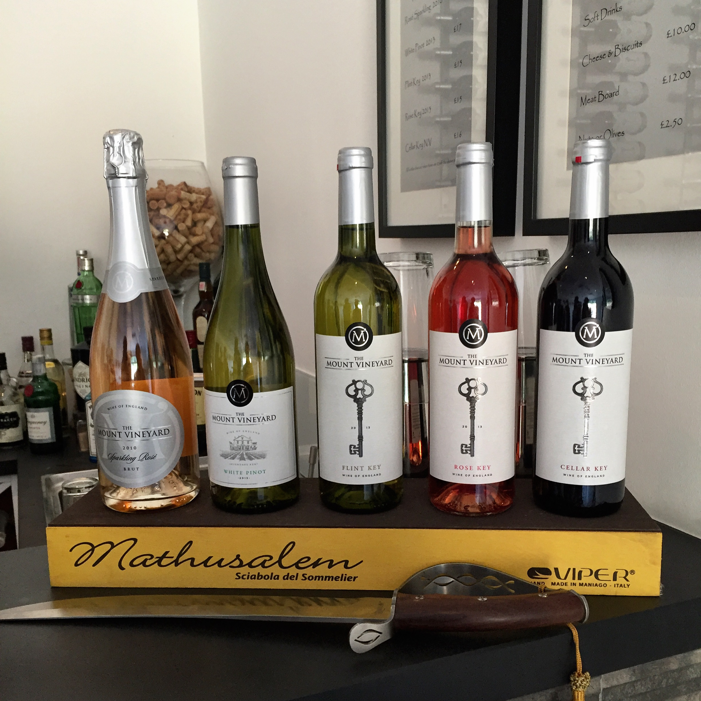 THE MOUNT VINEYARD | SHOREHAM KENT | WINE WE LOVE FOOD, IT'S ALL WE EAT.