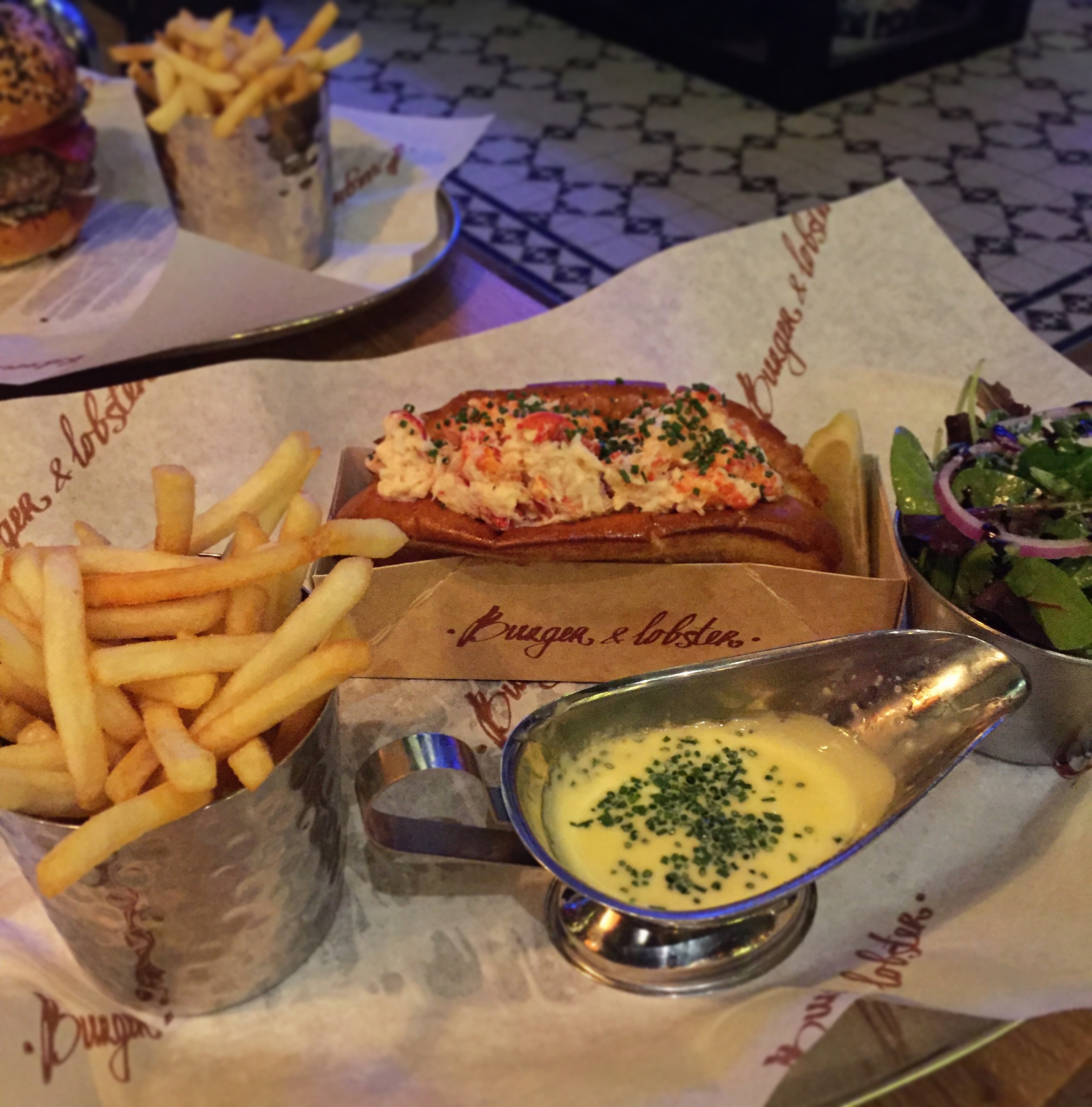 BURGER AND LOBSTER | OLD BAILEY | WE LOVE FOOD, IT'S ALL WE EAT