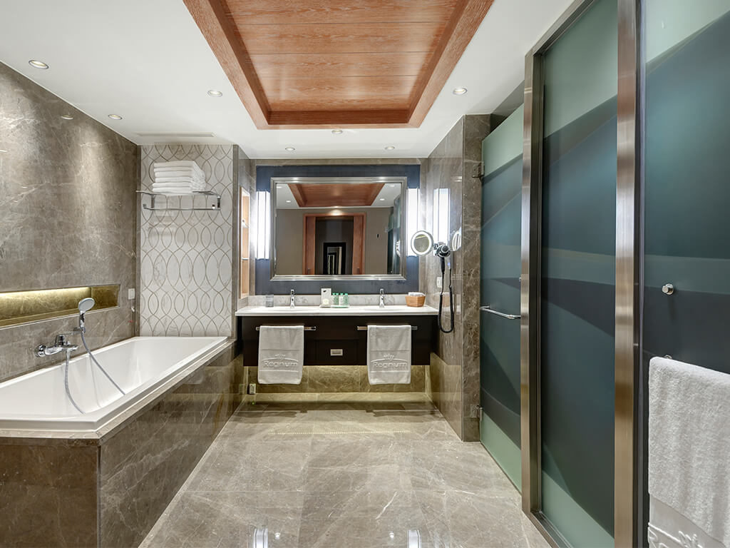 REGNUM CARYA GOLF SPA RESORT - BELEK - ANTALYA - WE LOVE FOOD, IT'S ALL WE EAT - BATHROOM 2