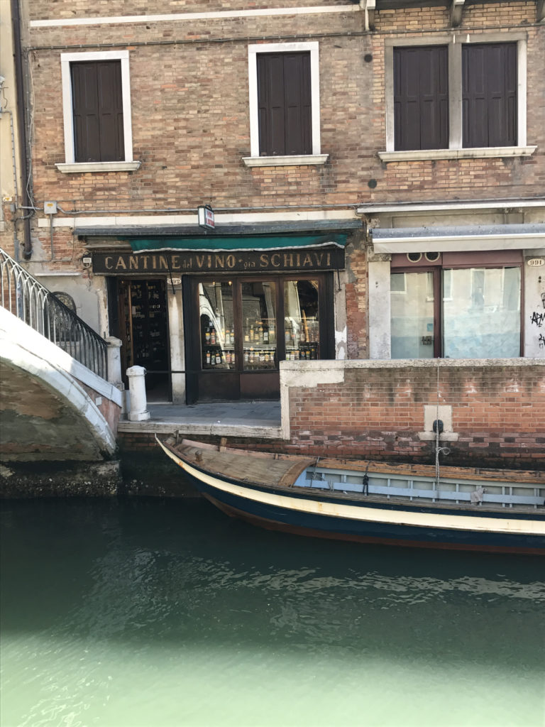 VENICE | ITALY | Cantinone Già Schiavi | WE LOVE FOOD, IT'S ALL WE EAT