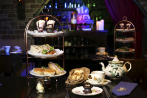 CUTTER AND SQUIDGE | THE POTION ROOM | AFTERNOON TEA | WE LOVE FOOD, IT'S ALL WE EAT.